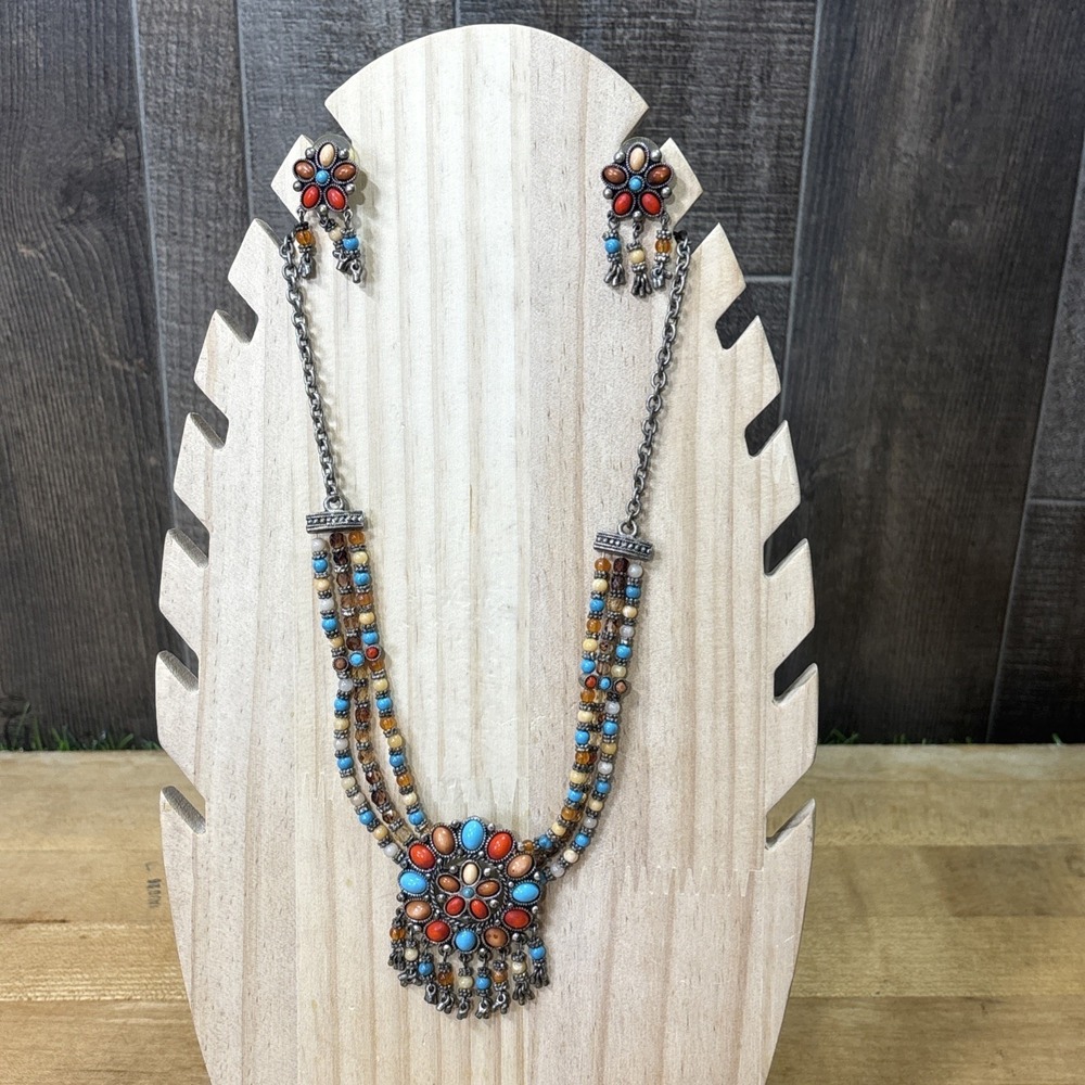 Vintage Southwestern Necklace & Earrings Set Turquoise Coral Silver Tone Boho